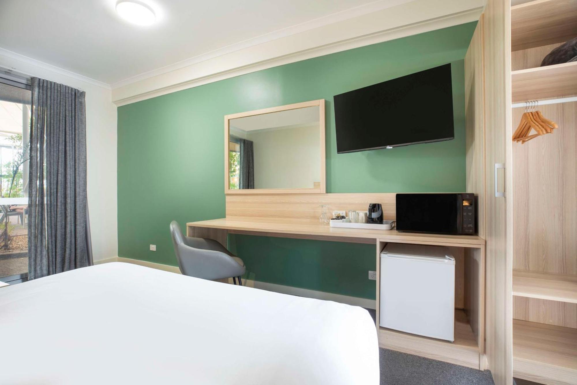 Nightcap At Roxby Downs Motel Екстериор снимка