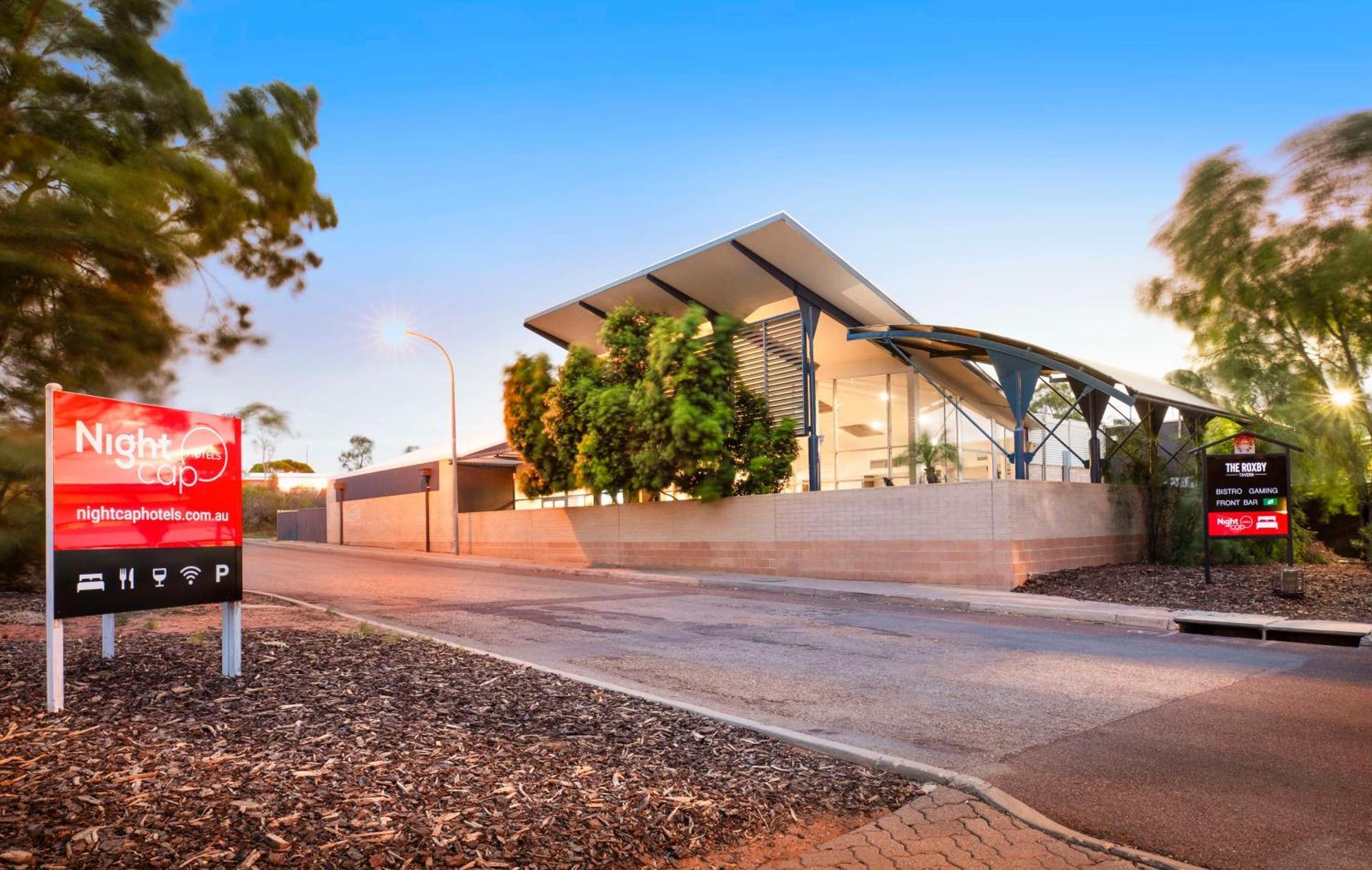 Nightcap At Roxby Downs Motel Екстериор снимка