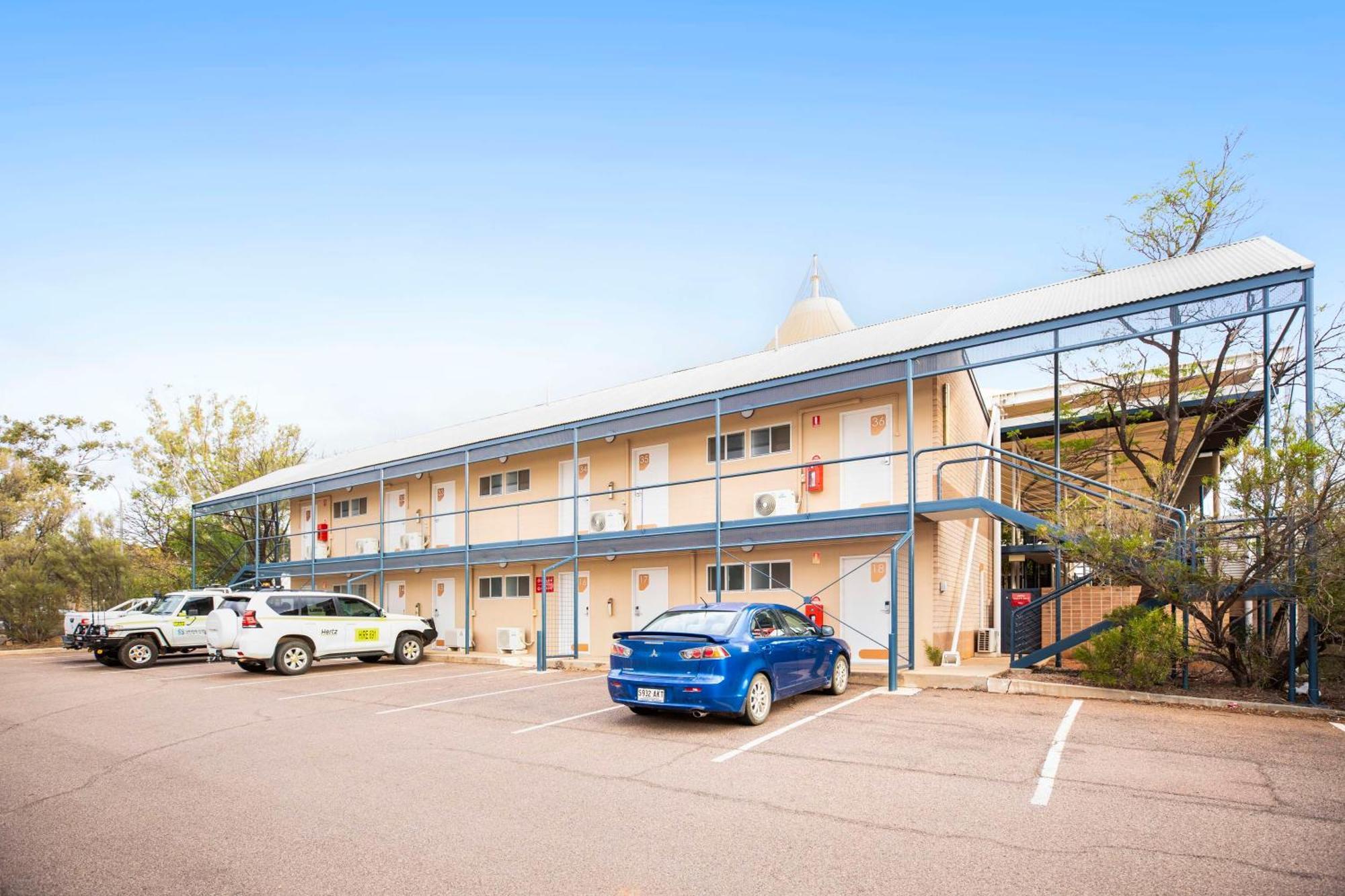 Nightcap At Roxby Downs Motel Екстериор снимка
